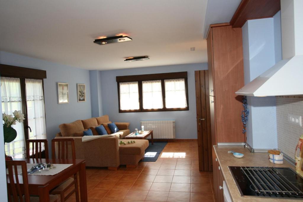 Apartamentos Toraya Hoz de Anero ห้อง รูปภาพ