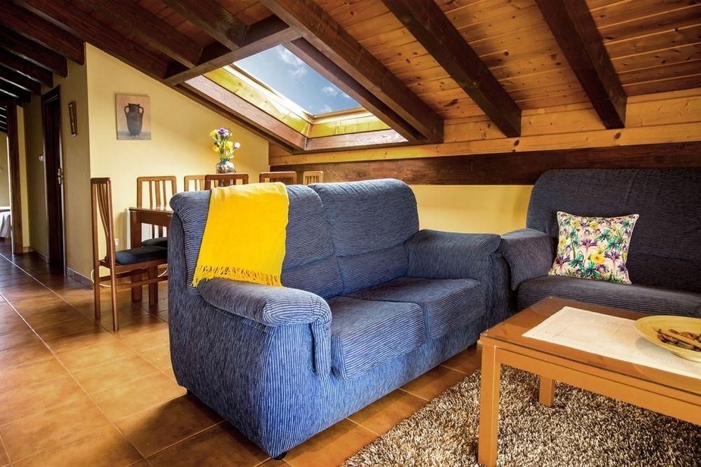 Apartamentos Toraya Hoz de Anero ภายนอก รูปภาพ